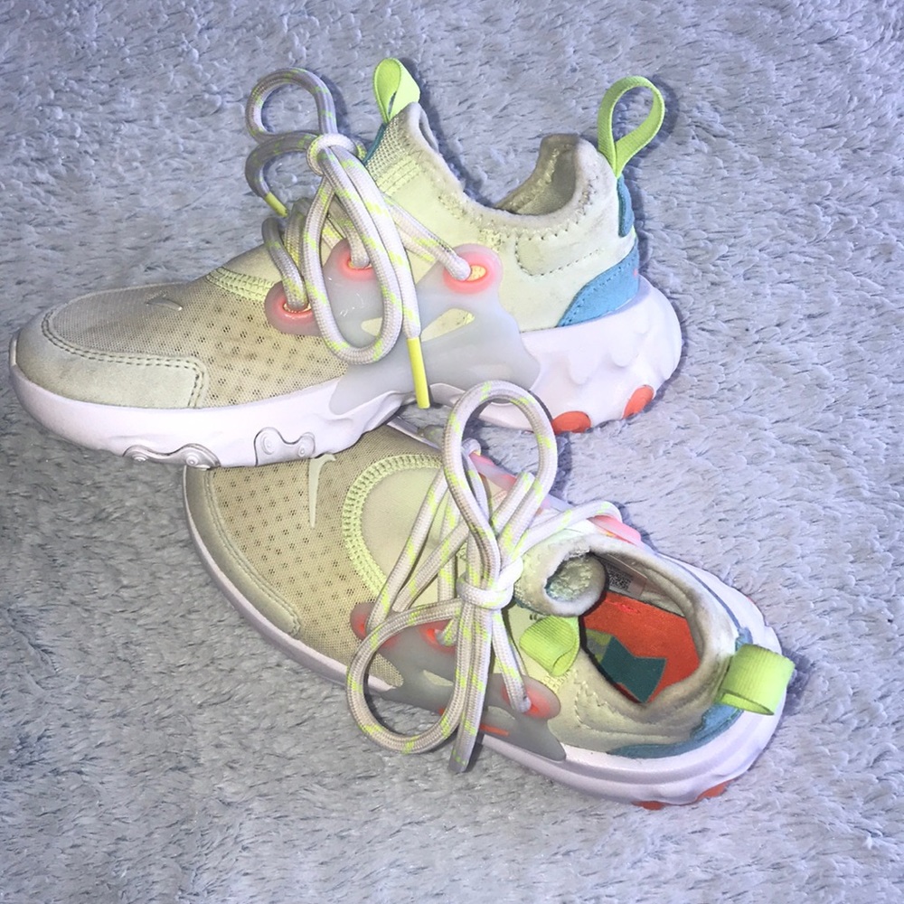 Toddler multicolored nikes
